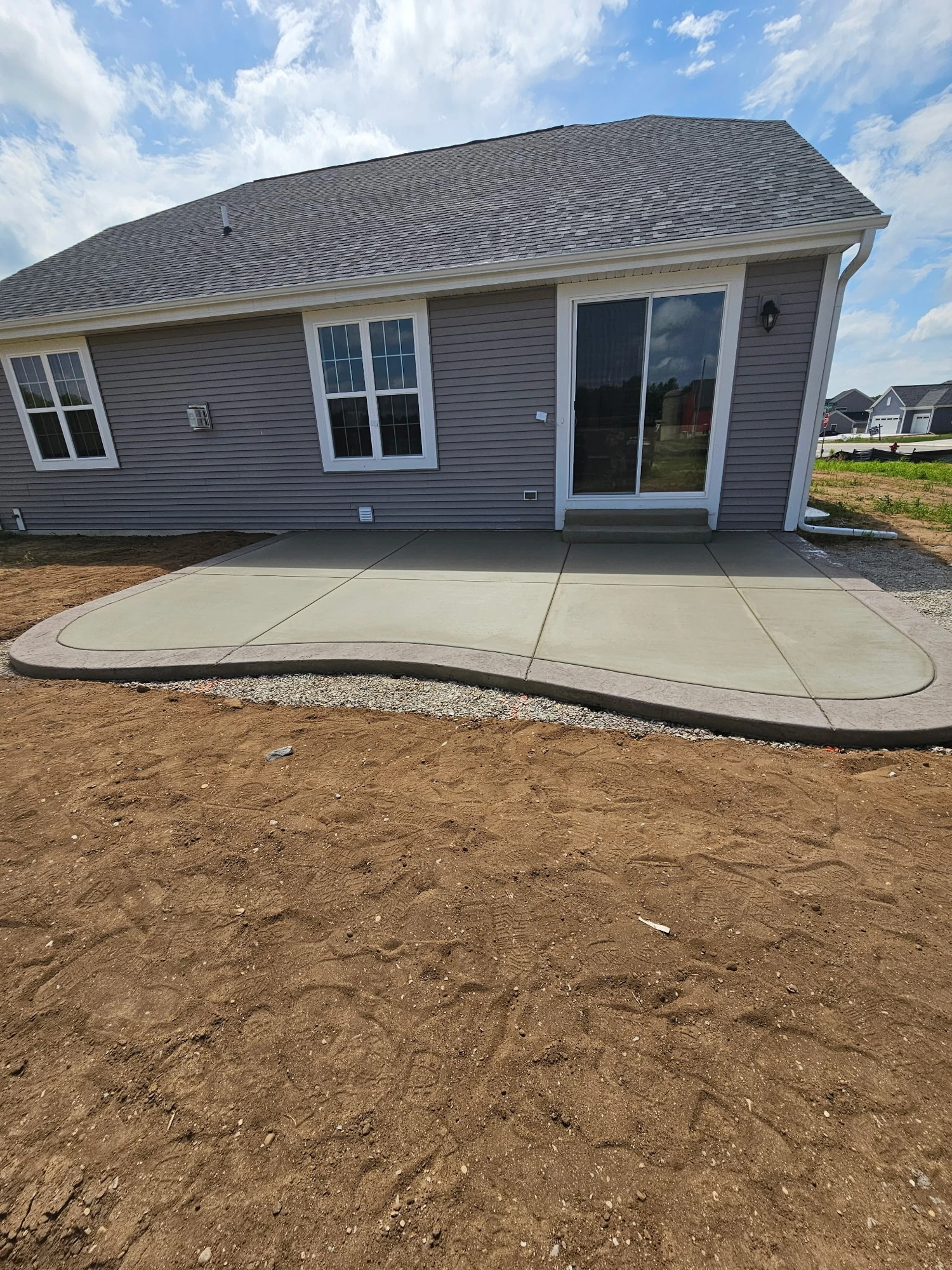 Curved Stamped-Edge Patio